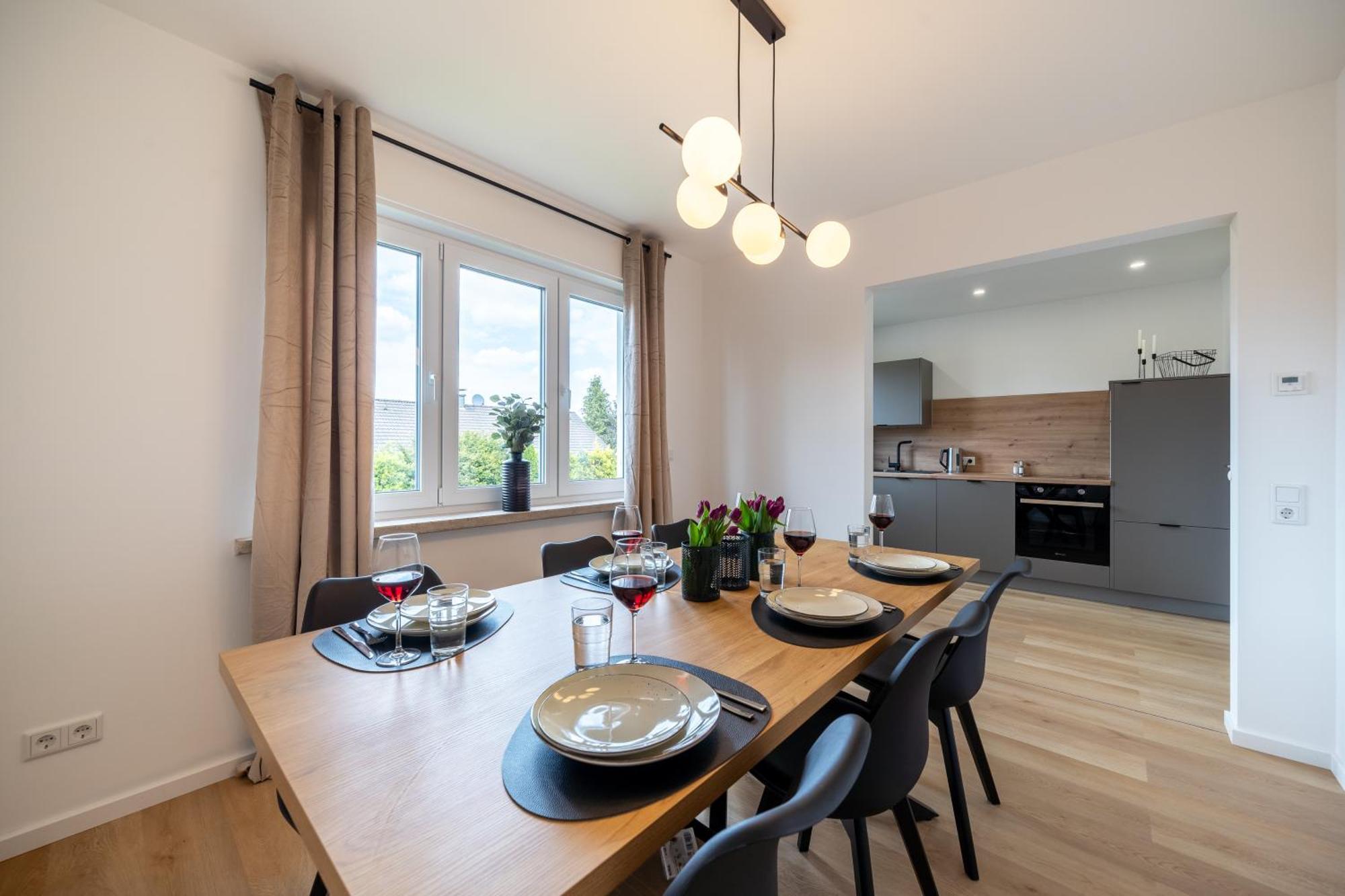 Apartment Raw-flat Meier - Modern - Stylisch - Balkon - Netflix